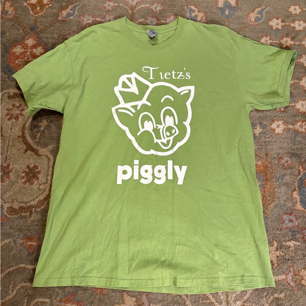 Tietz’s Piggly Wiggly Graphic Bright Green‎ T-Shirt Unisex Size L